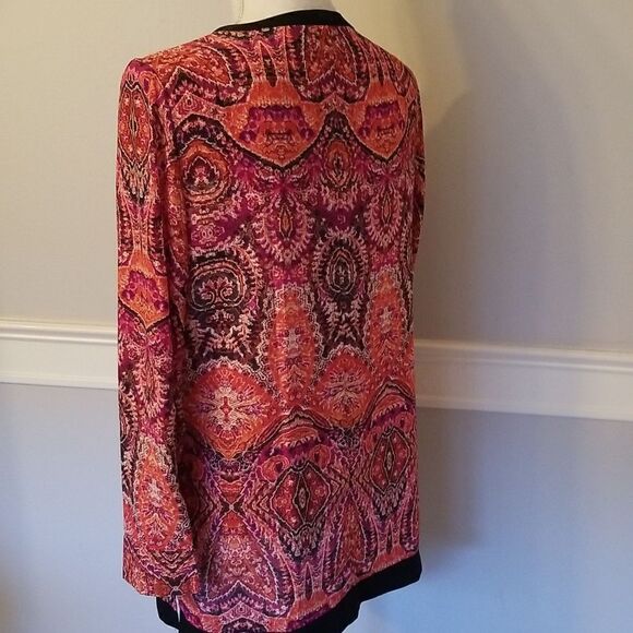 Rafella Size small tunic top - Picture 6 of 10